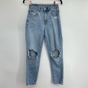 American Eagle Light Wash Distressed Knee Hole Mom Jeans Size 23